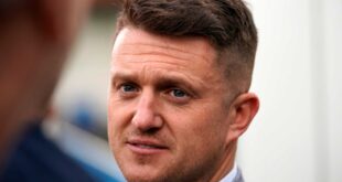 Tommy Robinson raising awareness about sexual abuse by non-Western foreigners in the UK